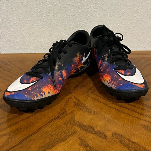 Nike Mercurial Victory V CR7 Cleats Size 7.5 - Picture 2 of 6